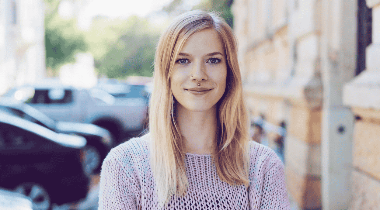 Medusa Piercing: What you need to know before getting lip piercing