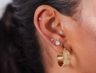 What is a helix piercing anyway?